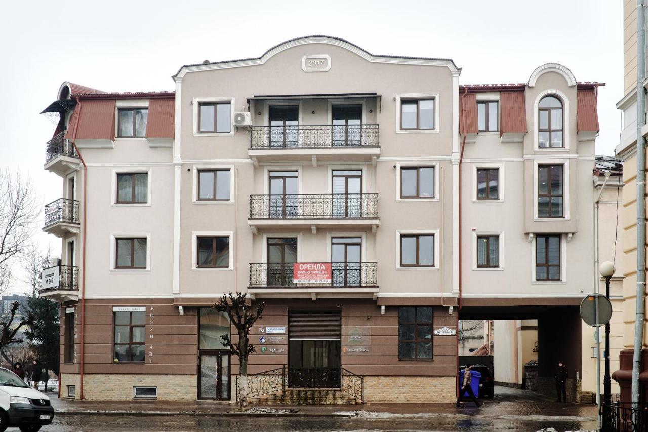 City Centre Apartment Kolomyja Exterior foto