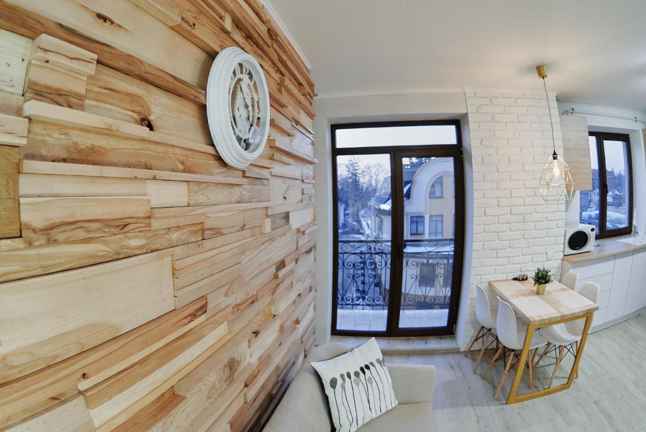 City Centre Apartment Kolomyja Exterior foto